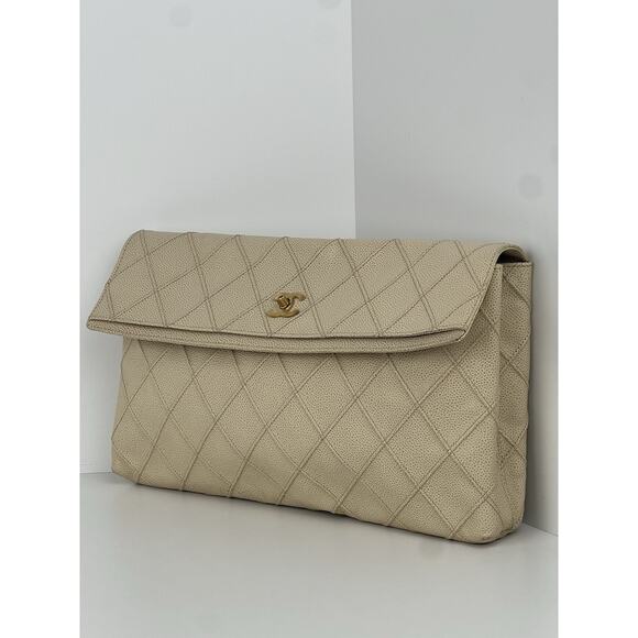 CHANEL Vintage (2000-2002) Caviar Diamond Stitch Oversized Flap Leather Clutch - Picture 1 of 16